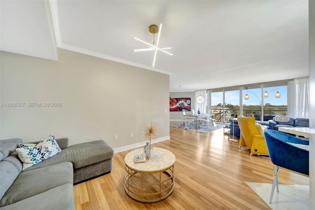 6051 N Ocean Dr 603, Hollywood, FL 33019