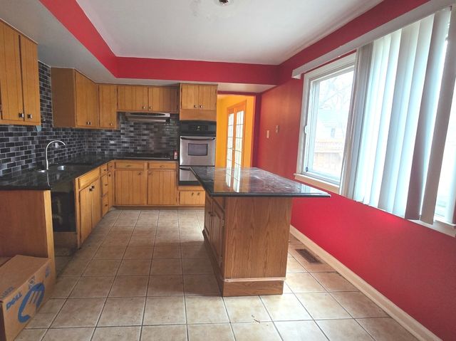 303 Jackson Street, Park Forest, IL 60466