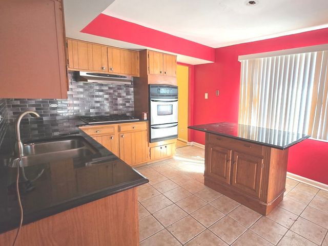 303 Jackson Street, Park Forest, IL 60466