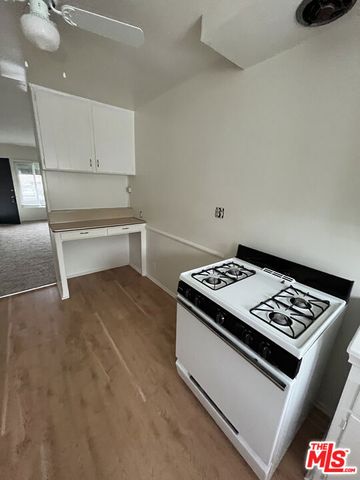 200 E Dryden Street, Glendale, CA 91207