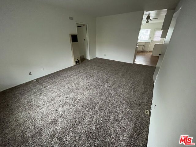 200 E Dryden Street, Glendale, CA 91207