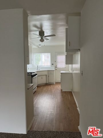 200 E Dryden Street, Glendale, CA 91207