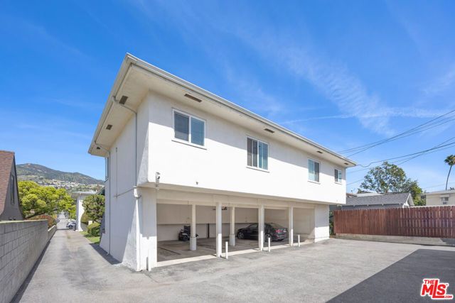 200 E Dryden Street, Glendale, CA 91207