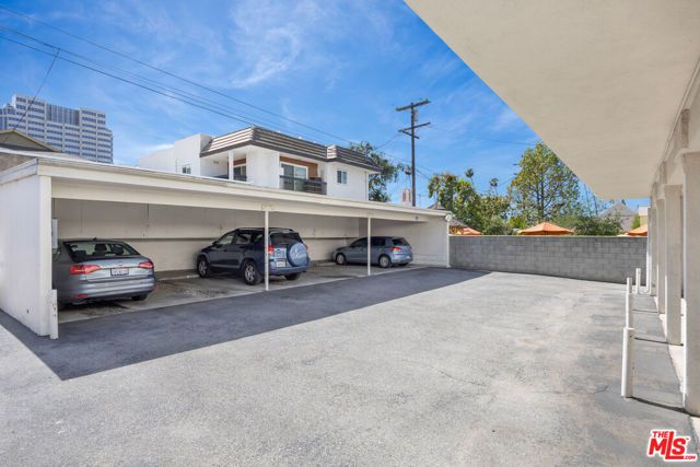 200 E Dryden Street, Glendale, CA 91207