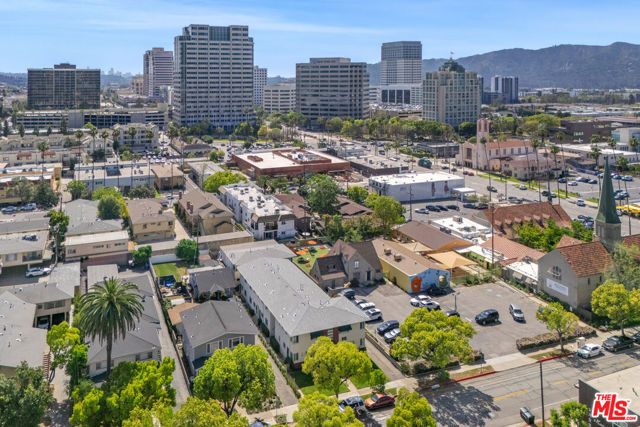 200 E Dryden Street, Glendale, CA 91207