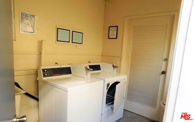 200 E Dryden Street, Glendale, CA 91207