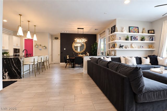 7083 Falabella Ridge Avenue, Las Vegas, NV 89131