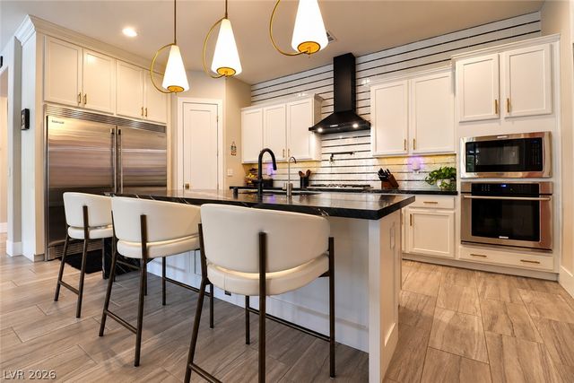 7083 Falabella Ridge Avenue, Las Vegas, NV 89131