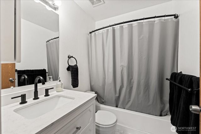 20507 123rd Street Ct E, Bonney Lake, WA 98391