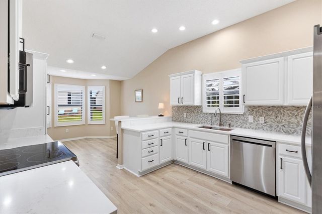 17966 SE 85TH CAUSTON COURT, The Villages, FL 32162