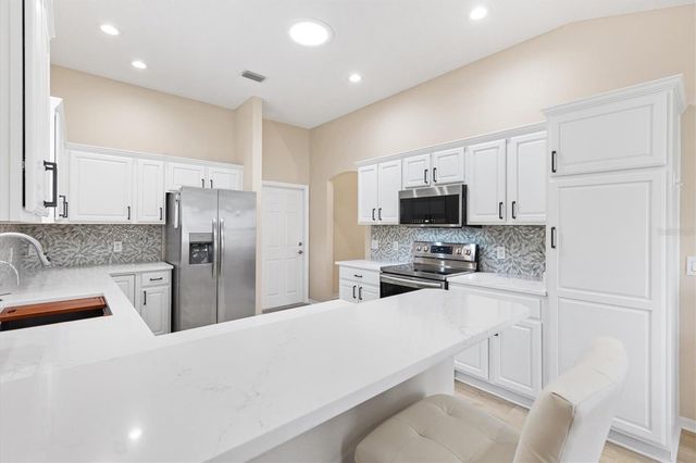 17966 SE 85TH CAUSTON COURT, The Villages, FL 32162