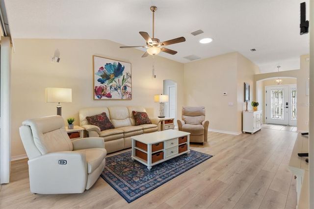 17966 SE 85TH CAUSTON COURT, The Villages, FL 32162