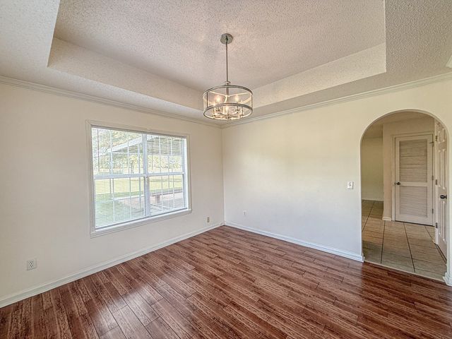 115 Willow Oaks Drive, Headland, AL 36345