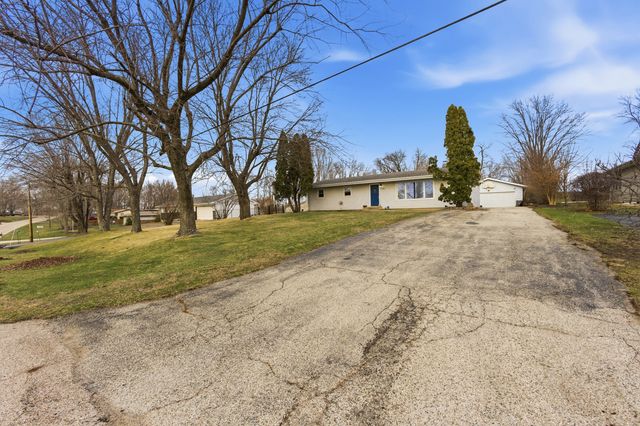 4720 Lincliff Drive, Rockford, IL 61109