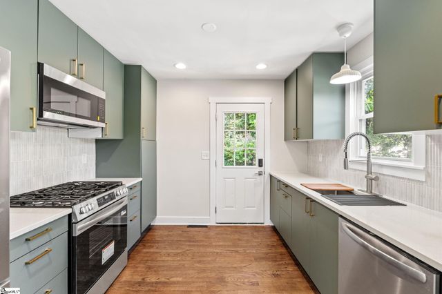 206 Griffin Drive, Greenville, SC 29607
