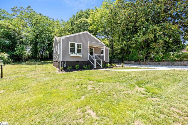 206 Griffin Drive, Greenville, SC 29607