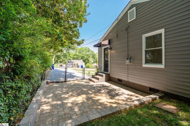 206 Griffin Drive, Greenville, SC 29607