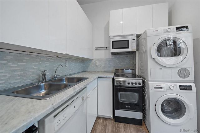 2524 Kensing Court, Denver, CO 80211