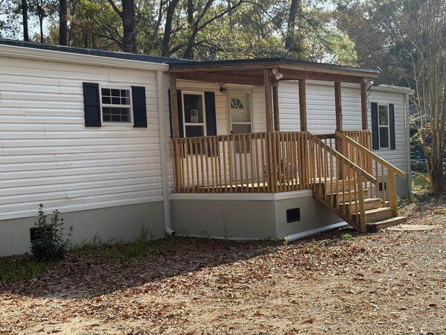 97 Dean Drive, Summerville, SC 29483