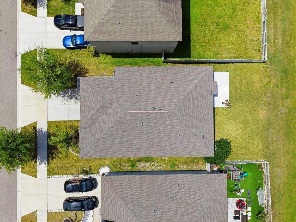 Image 27 of property listing at 12611 LEMON PEPPER DRIVE, Riverview, FL 33578