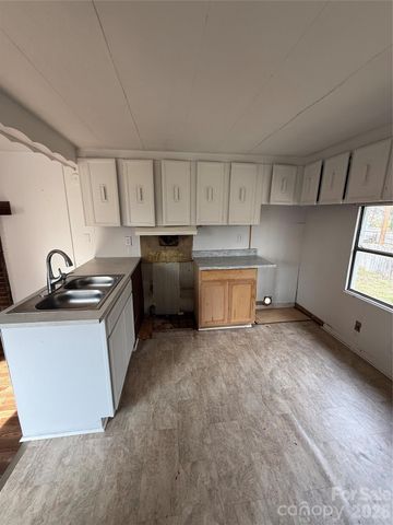 100 Stella Street, Clover, SC 29710