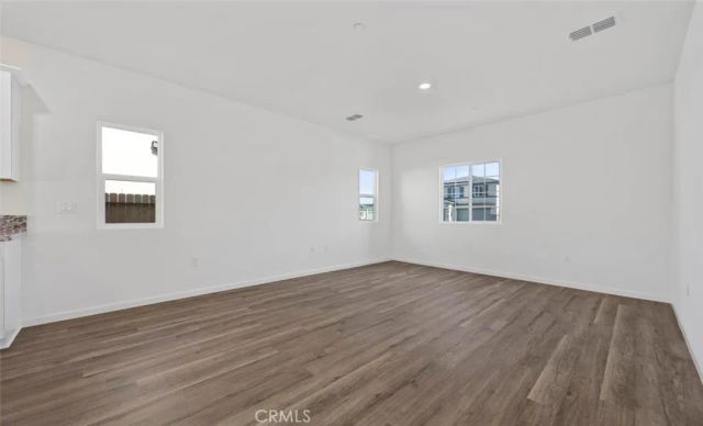 858 S Philip Avenue, Fowler, CA 93625