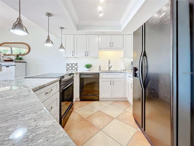 1750 HARBOR PLACE S 104, South Pasadena, FL 33707