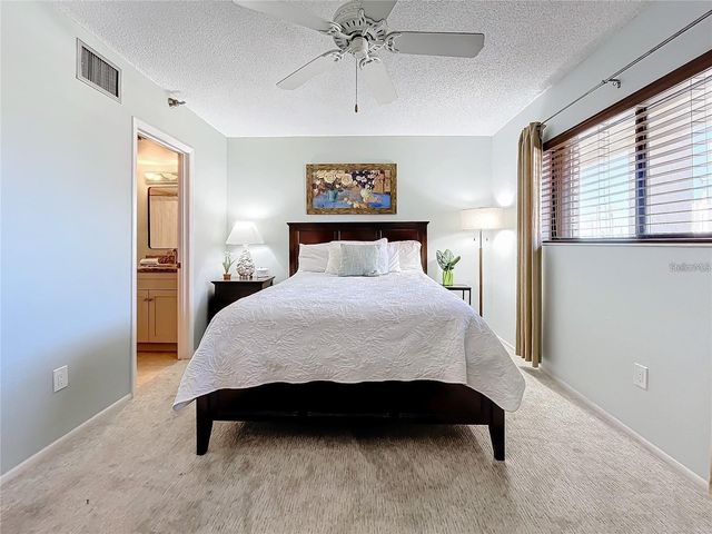 1750 HARBOR PLACE S 104, South Pasadena, FL 33707