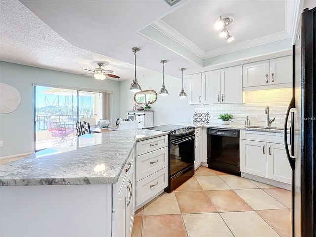 1750 HARBOR PLACE S 104, South Pasadena, FL 33707