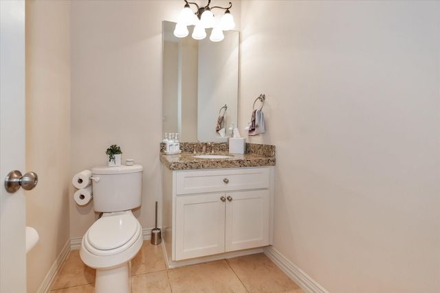 14447 Kingston Cove Lane, Houston, TX 77077