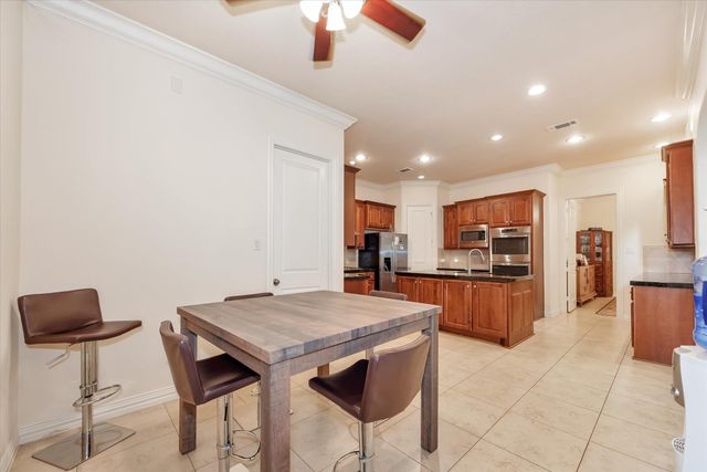 14447 Kingston Cove Lane, Houston, TX 77077