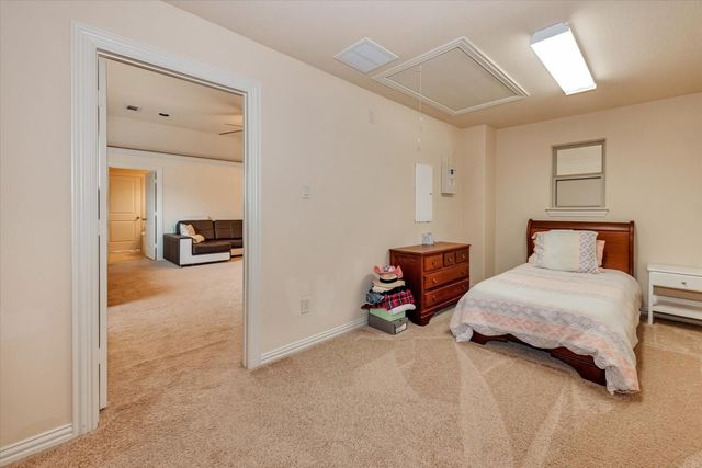 14447 Kingston Cove Lane, Houston, TX 77077