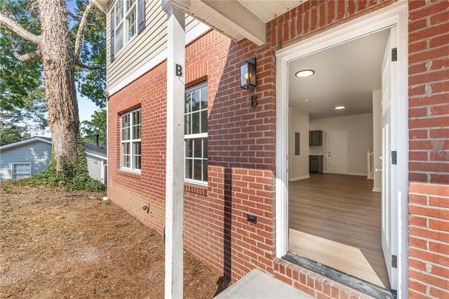 2351 Perry Boulevard NW B, Atlanta, GA 30318