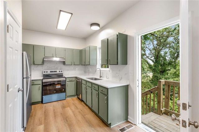 2351 Perry Boulevard NW B, Atlanta, GA 30318