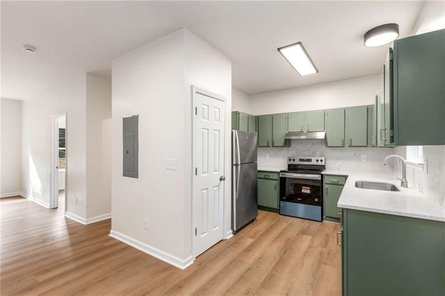 2351 Perry Boulevard NW B, Atlanta, GA 30318