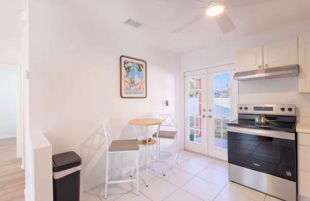 5145 PRESTON AVENUE S, Gulfport, FL 33707