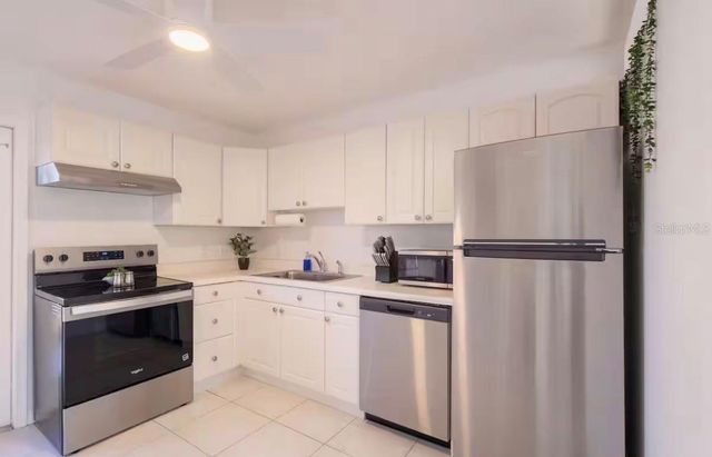 5145 PRESTON AVENUE S, Gulfport, FL 33707