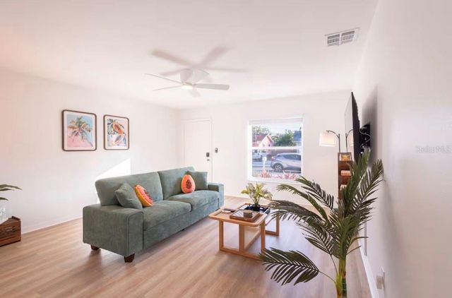 5145 PRESTON AVENUE S, Gulfport, FL 33707