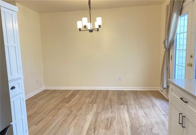 2264 Salt Springs Place, Austell, GA 30168