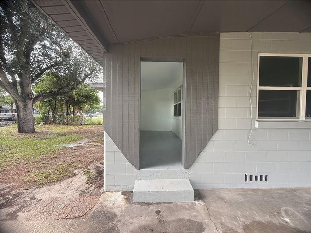 309 1ST STREET, Auburndale, FL 33823