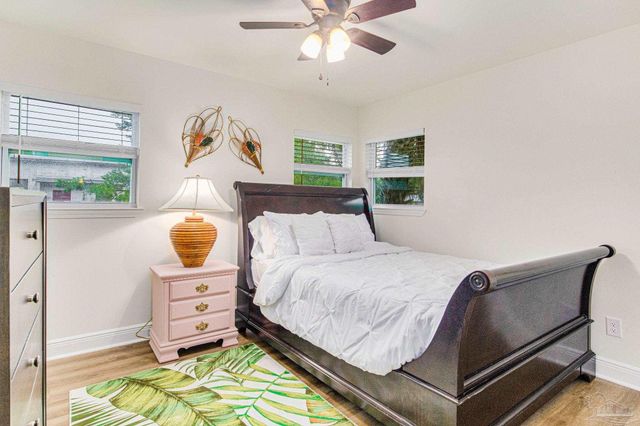 814 W Gonzalez St, Pensacola, FL 32501