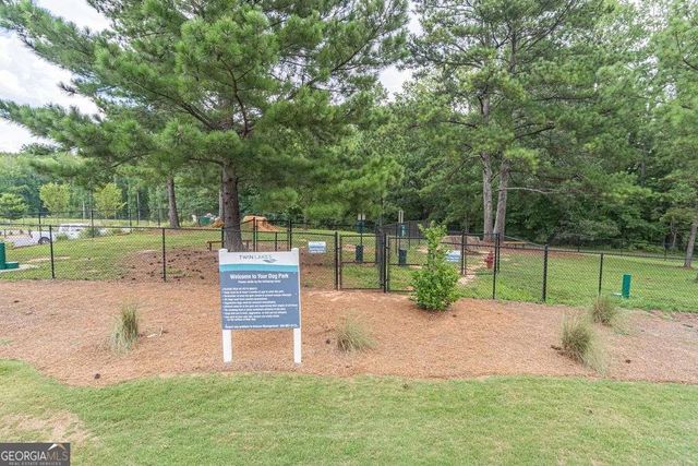 604 Redfish Way, Hoschton, GA 30548