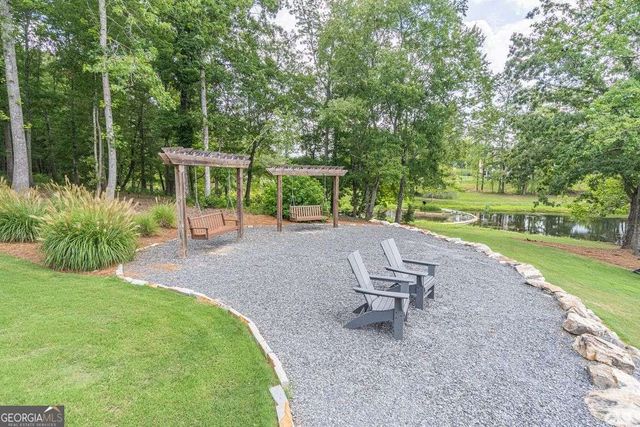 604 Redfish Way, Hoschton, GA 30548