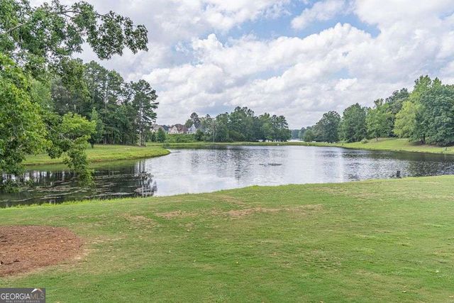 604 Redfish Way, Hoschton, GA 30548