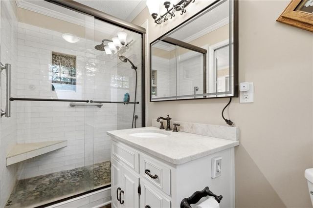 5027 Castlewood Drive SW, Lilburn, GA 30047