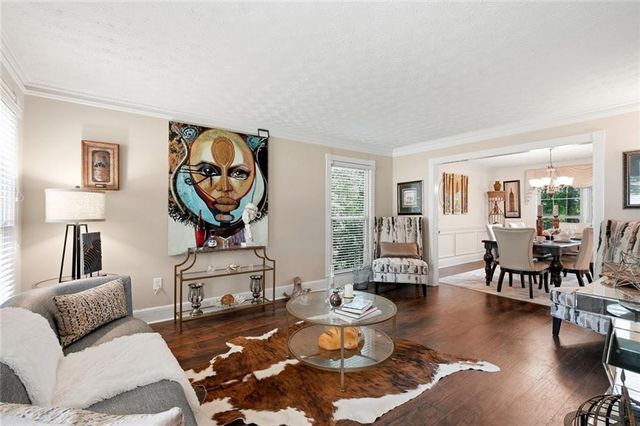 5027 Castlewood Drive SW, Lilburn, GA 30047