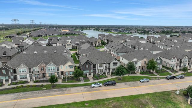 9455 Towne Lake Parkway, Cypress, TX 77433