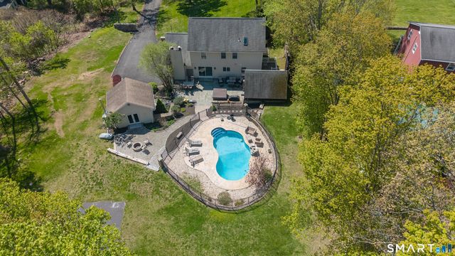 33 King Street, Danbury, CT 06811
