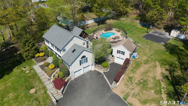 33 King Street, Danbury, CT 06811