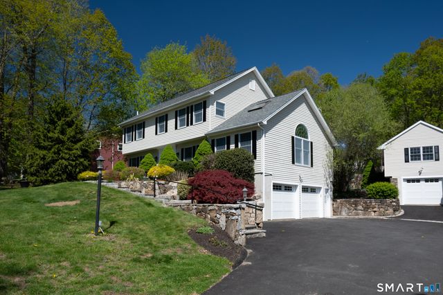 33 King Street, Danbury, CT 06811